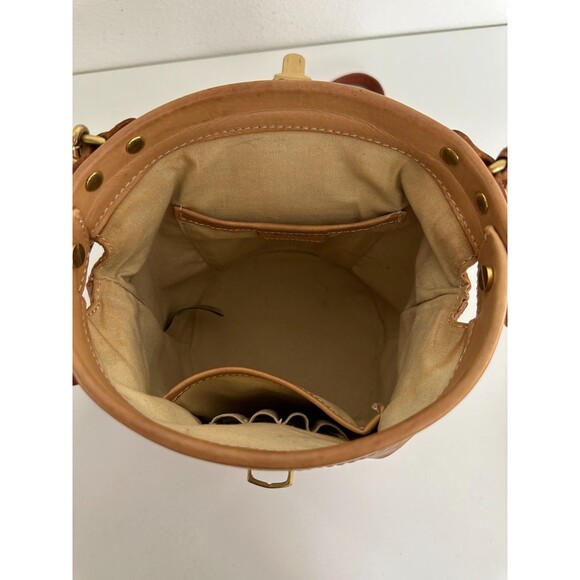 Old Trend Vintage Doctor Bucket Leather Crossbody Bag Handle Strap Brown Buckle - Picture 12 of 16